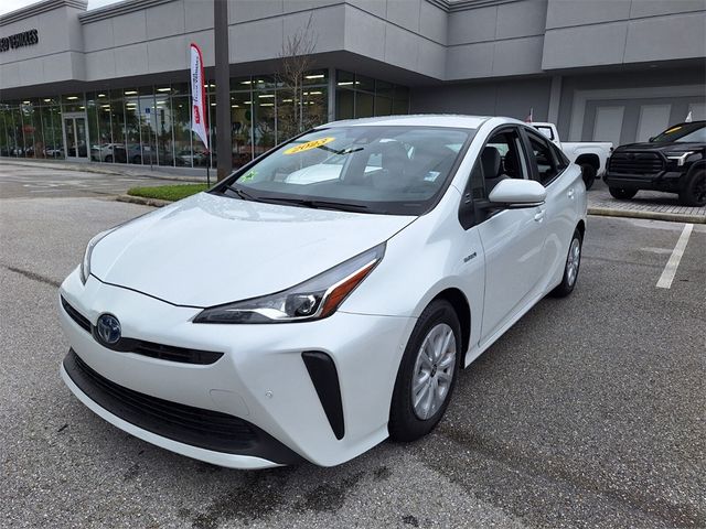 2022 Toyota Prius LE