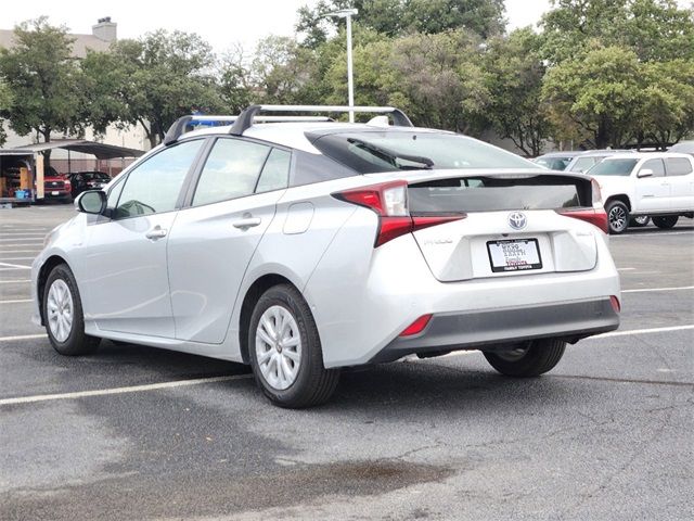 2022 Toyota Prius LE