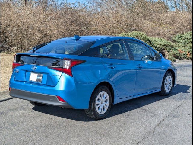 2022 Toyota Prius LE