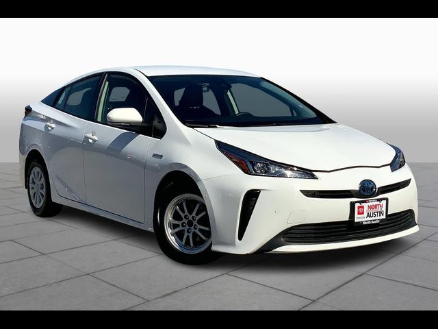 2022 Toyota Prius LE