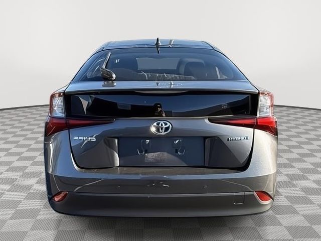 2022 Toyota Prius LE