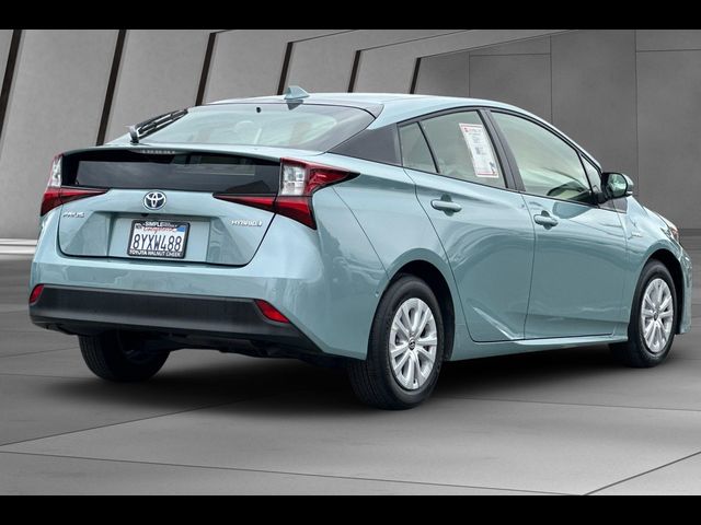 2022 Toyota Prius L Eco