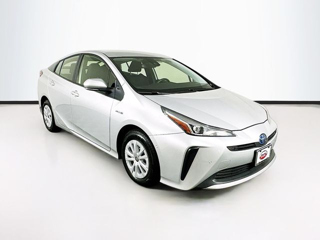 2022 Toyota Prius LE