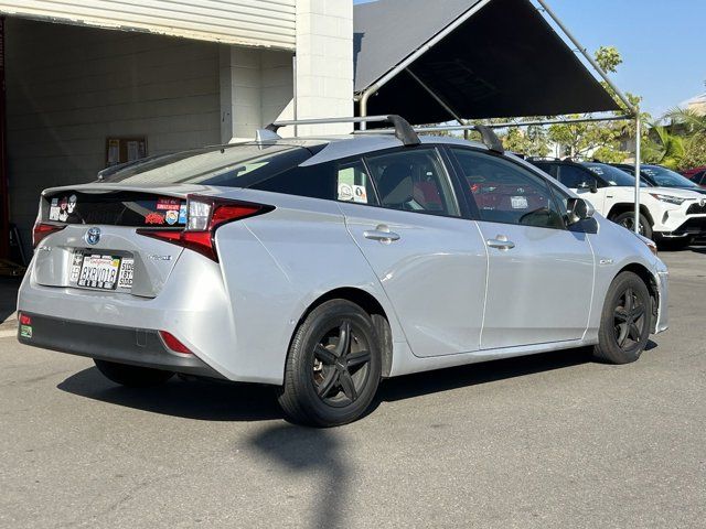 2022 Toyota Prius LE