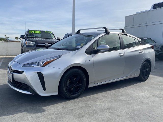 2022 Toyota Prius LE