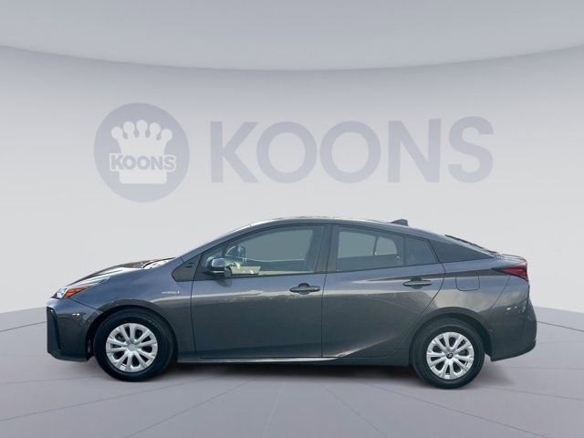 2022 Toyota Prius L Eco