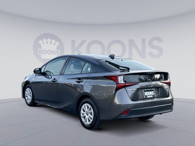 2022 Toyota Prius L Eco