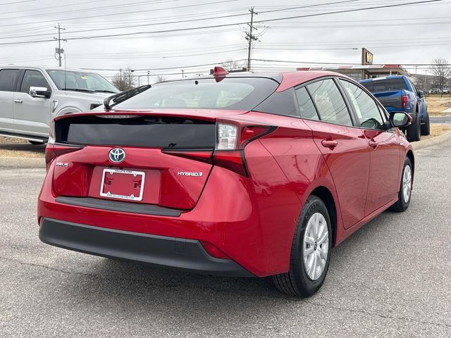 2022 Toyota Prius LE