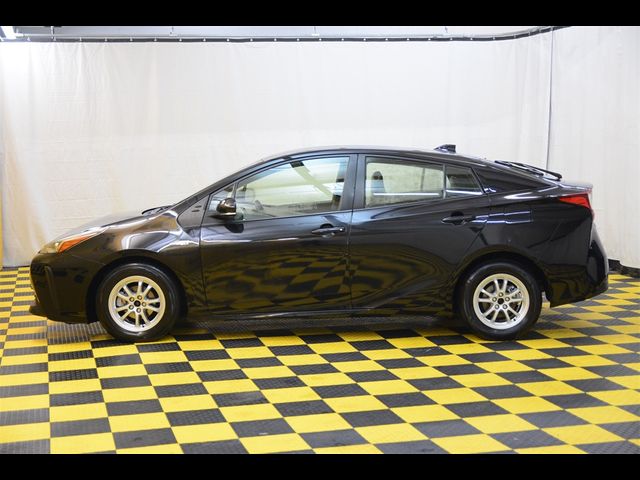 2022 Toyota Prius LE