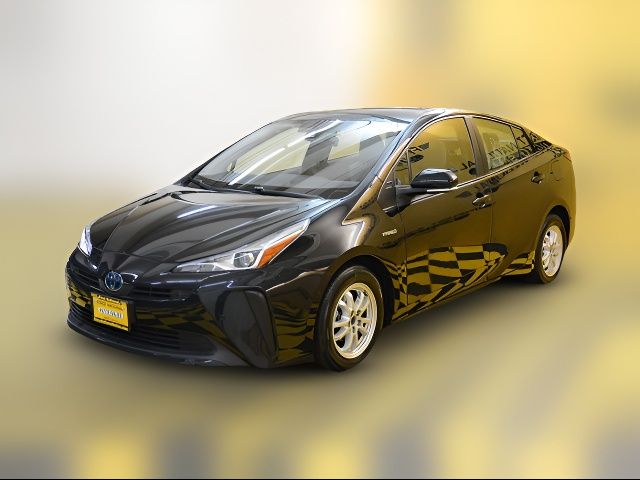 2022 Toyota Prius LE