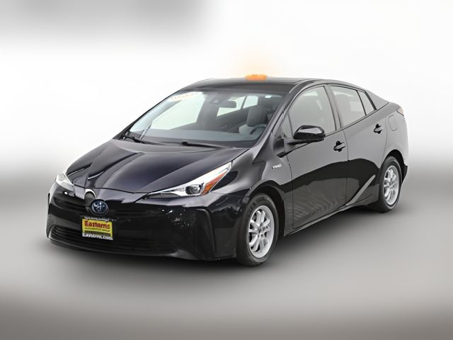 2022 Toyota Prius LE