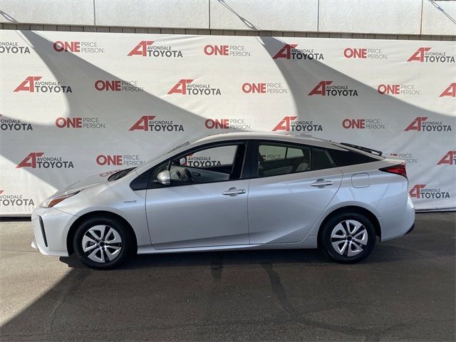 2022 Toyota Prius LE