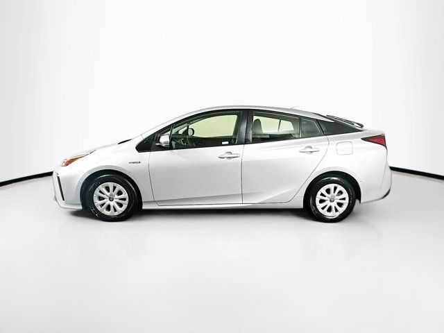 2022 Toyota Prius LE