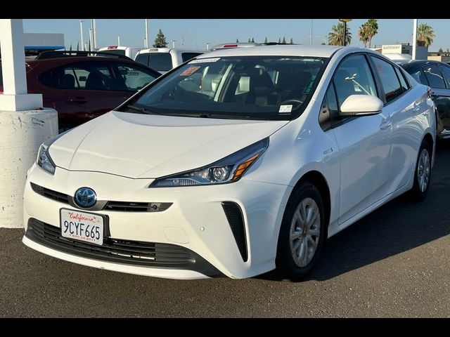 2022 Toyota Prius LE