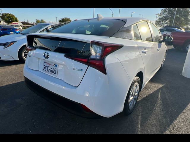 2022 Toyota Prius LE