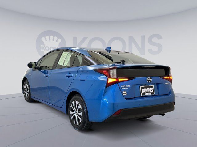 2022 Toyota Prius LE