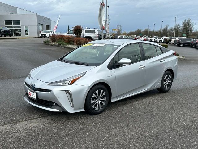 2022 Toyota Prius LE