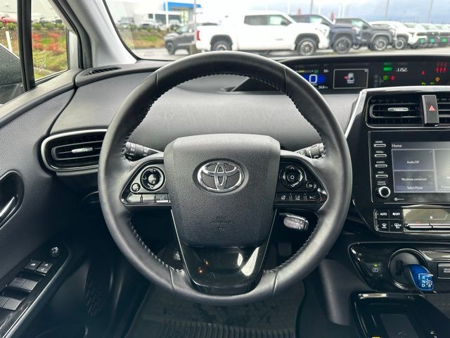 2022 Toyota Prius LE