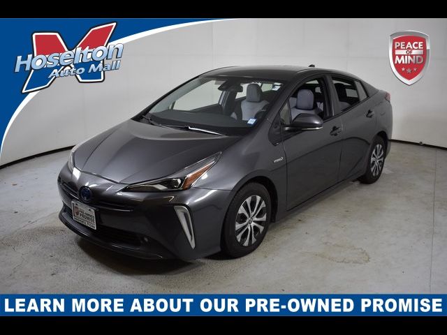 2022 Toyota Prius LE