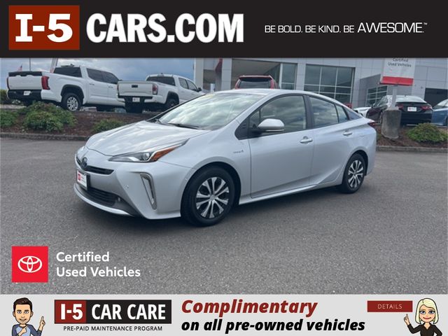 2022 Toyota Prius LE