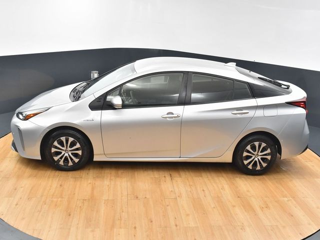 2022 Toyota Prius LE