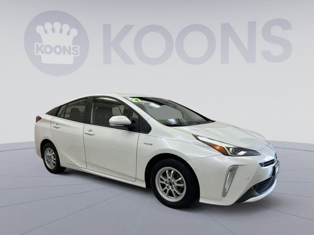 2022 Toyota Prius LE
