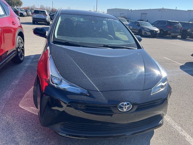 2022 Toyota Prius LE