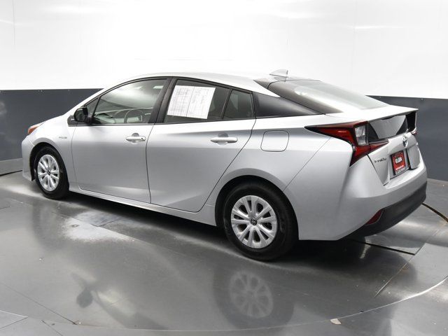 2022 Toyota Prius L Eco