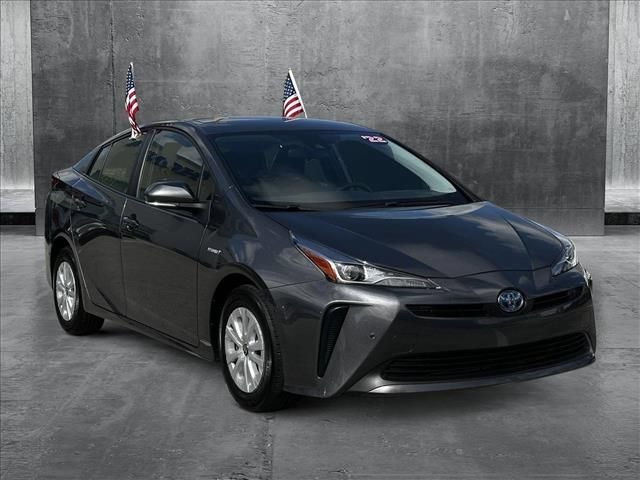 2022 Toyota Prius LE