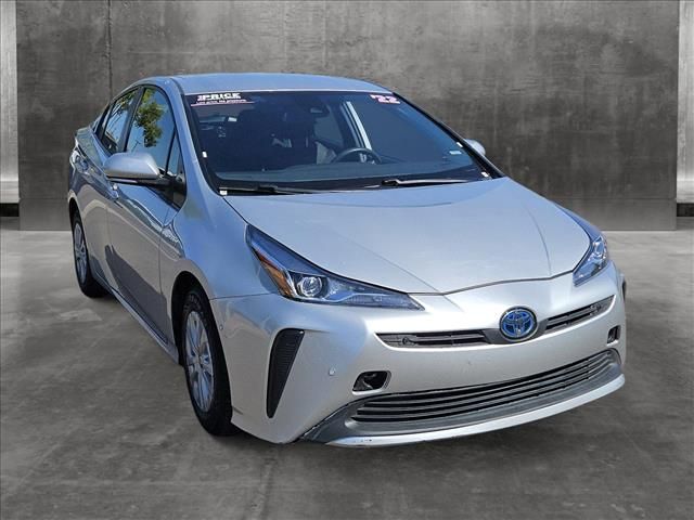 2022 Toyota Prius LE