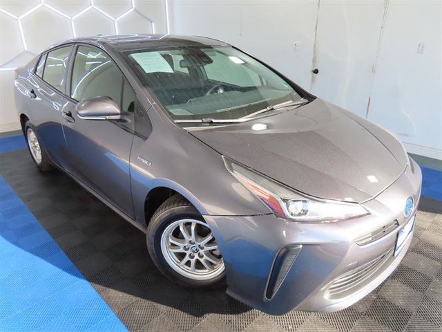 2022 Toyota Prius L Eco