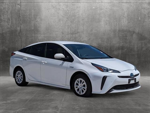 2022 Toyota Prius LE