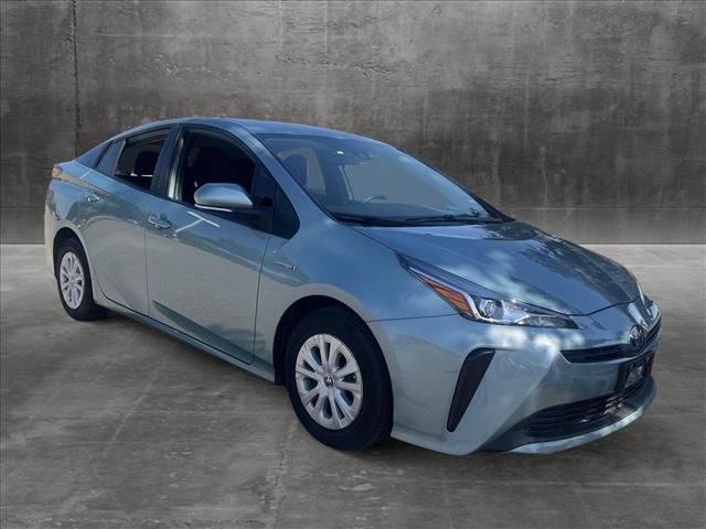 2022 Toyota Prius L Eco