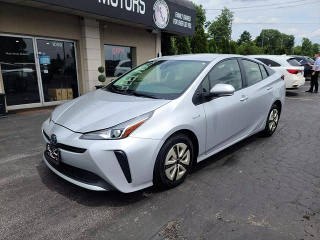 2022 Toyota Prius LE