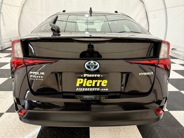 2022 Toyota Prius XLE