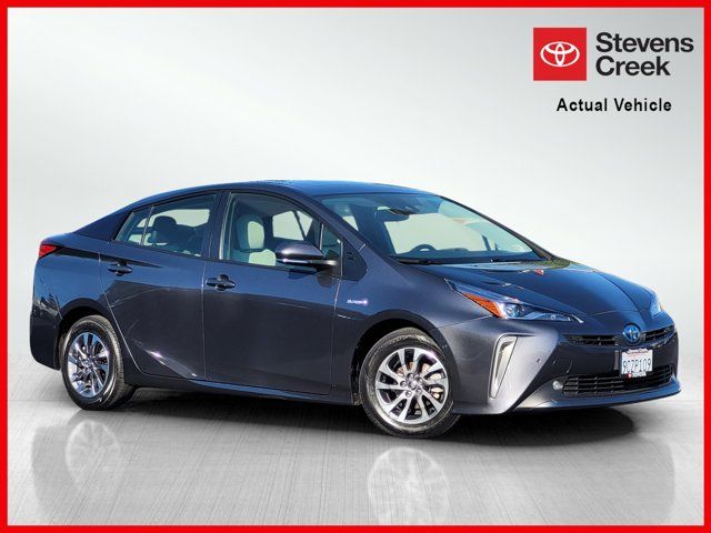 2022 Toyota Prius XLE