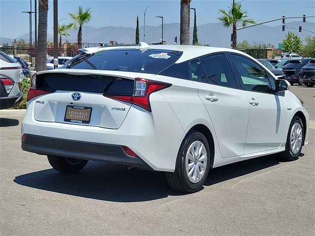 2022 Toyota Prius XLE