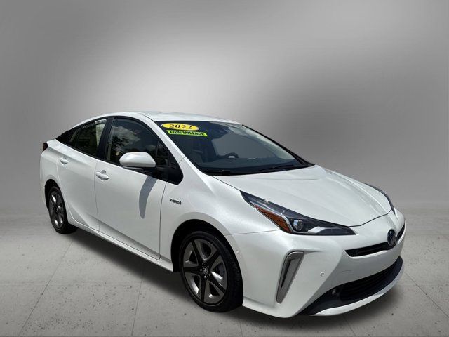 2022 Toyota Prius XLE