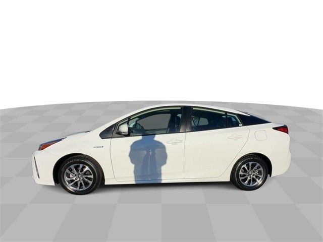 2022 Toyota Prius L Eco