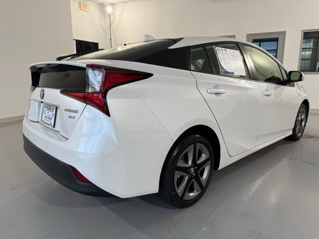 2022 Toyota Prius XLE