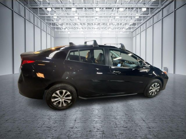 2022 Toyota Prius XLE