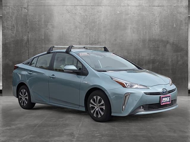 2022 Toyota Prius XLE