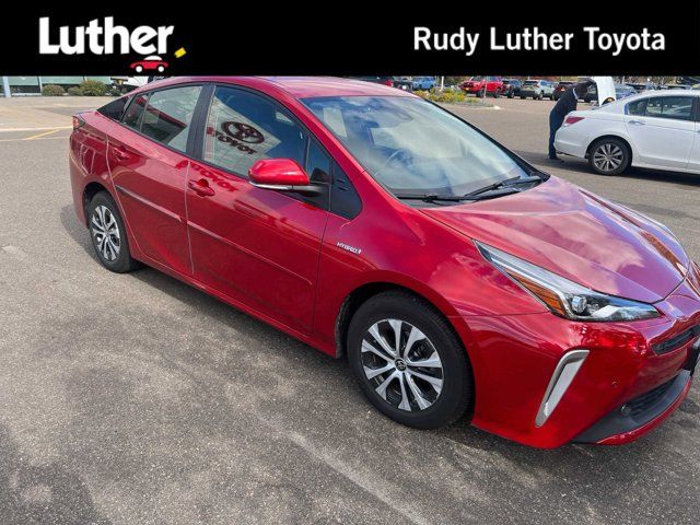 2022 Toyota Prius XLE