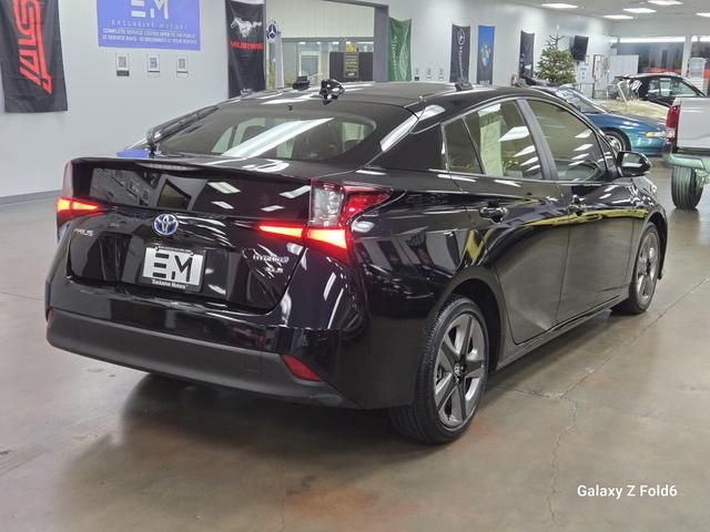 2022 Toyota Prius XLE