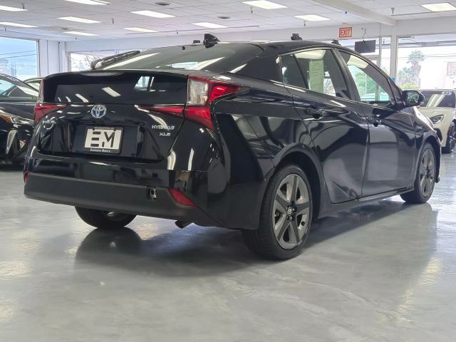 2022 Toyota Prius XLE