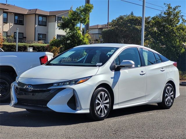 2022 Toyota Prius Prime XLE