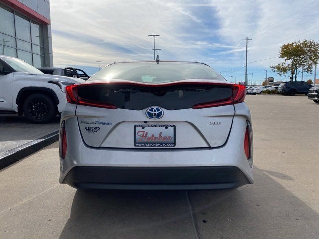 2022 Toyota Prius Prime XLE