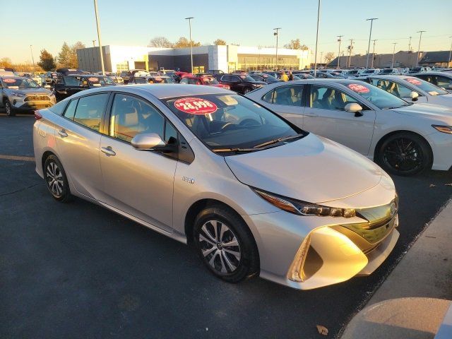 2022 Toyota Prius Prime XLE