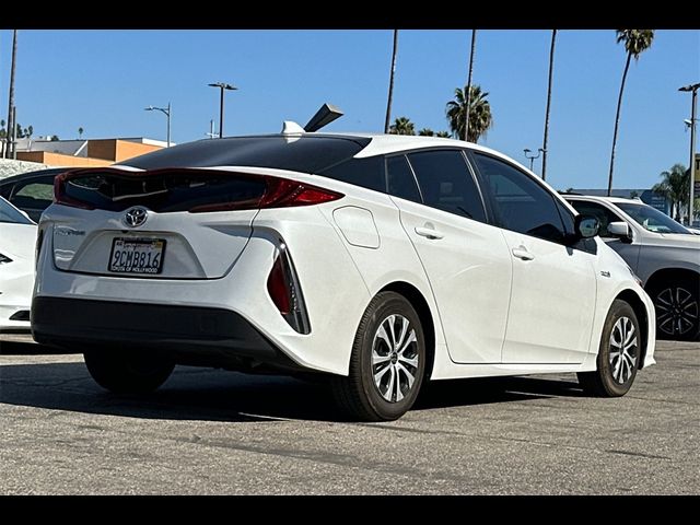 2022 Toyota Prius Prime LE