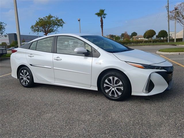 2022 Toyota Prius Prime LE